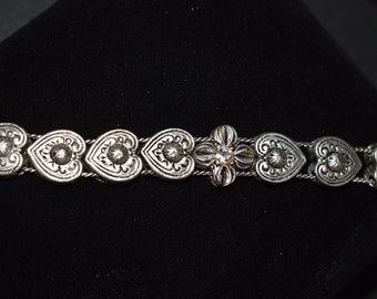 Woman's Vintage Antique Silver Heart Slider Bracelet (1025095) - W5-4-02