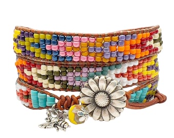 Daisy Flower Bracelet/ Leather Wrap Bracelet/ Southwestern Style Leather Bracelet/ Loom Wrap Bracelet/ Womens Jewelry/ Boho Beaded Bracelet.