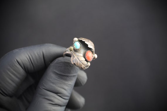 Native American Ring: Navajo, sterling silver wit… - image 3