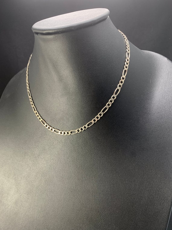 Sterling Silver Chain: 18 inch, figaro link, that 