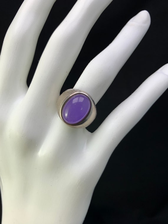 Purple Quartz ring: Large oval Purple quartz ston… - image 1