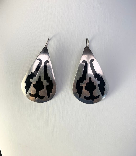Taxco Sterling Silver Teardrop Earrings:  Onyx and