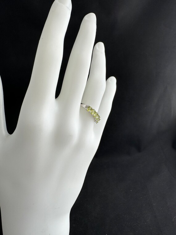 Sterling Silver and Peridot Ring: Five brilliant … - image 4