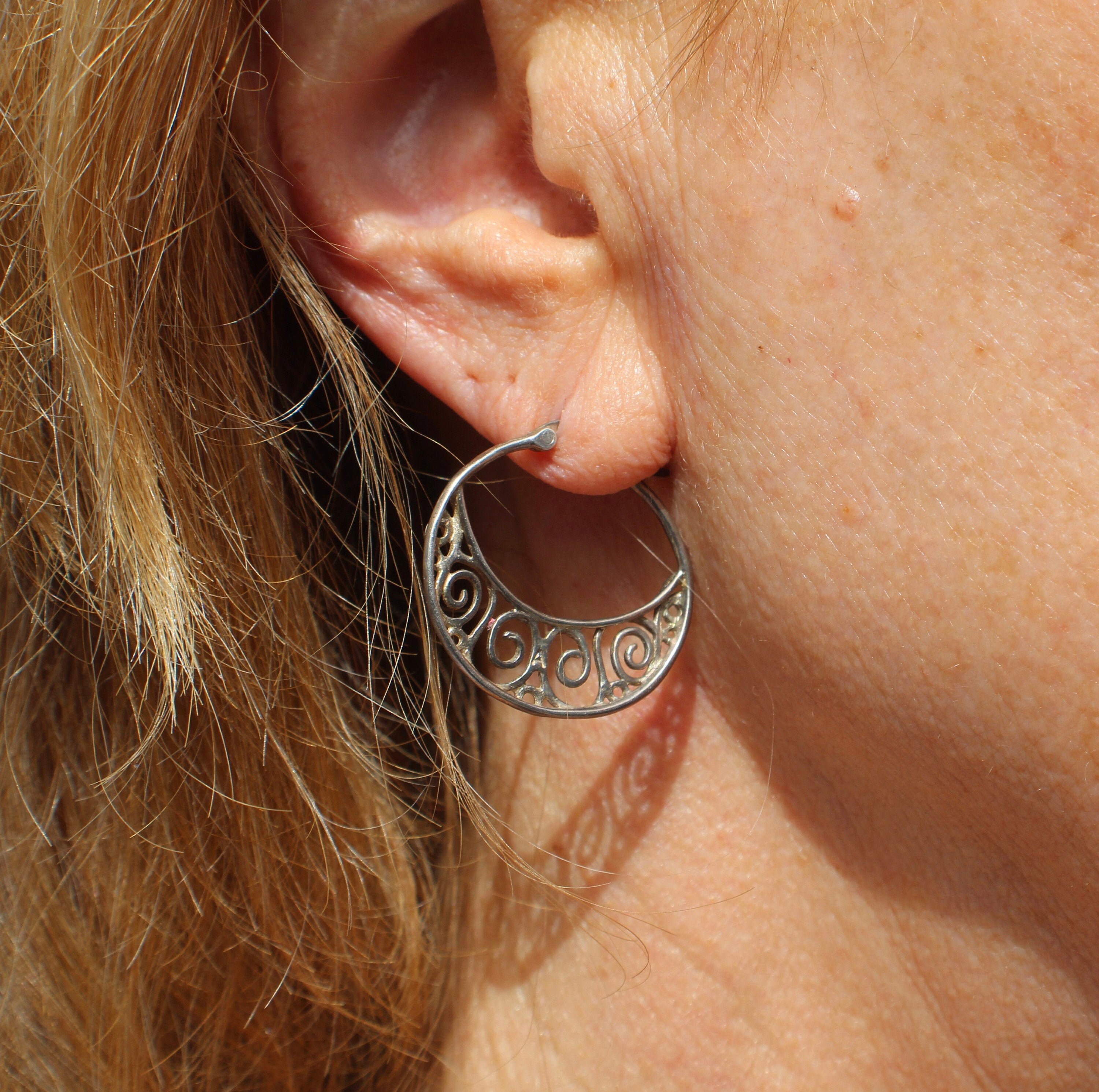 特価ブランド Tribal Gypsy Hippie, Boho, Eighties, Earrings: Silver Hoop アクセサリー