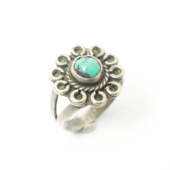 Native America ring: Silver and Turquoise Flower … - image 1