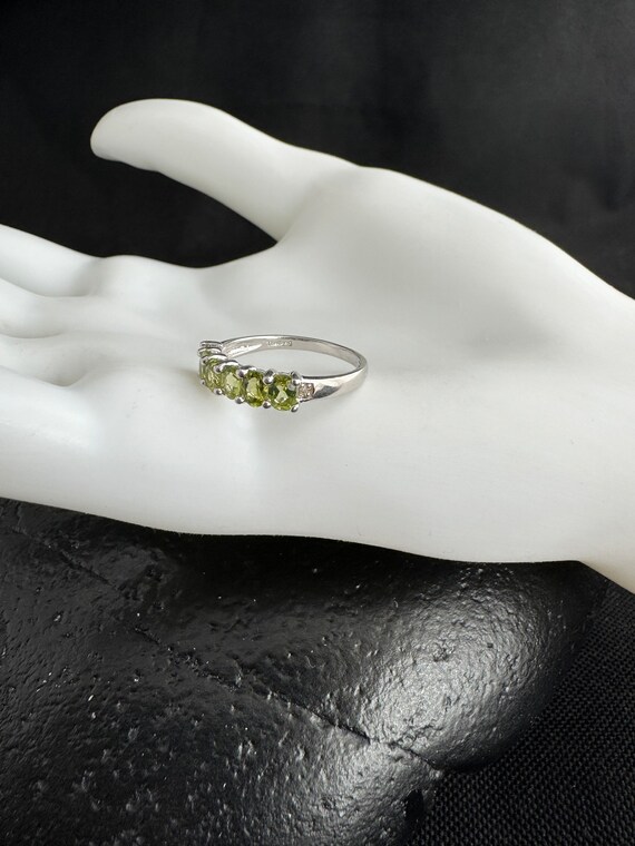 Sterling Silver and Peridot Ring: Five brilliant … - image 7