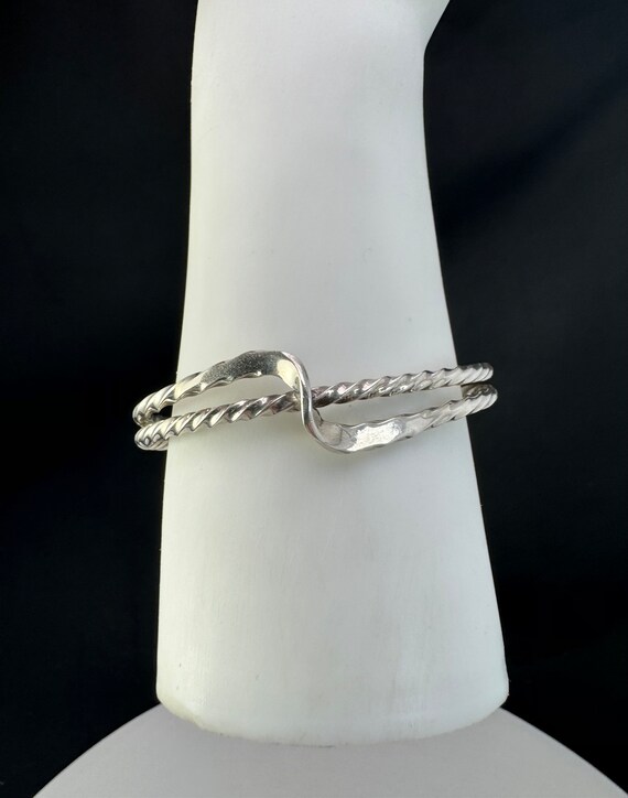 Sterling Silver Cuff/Bangle: Abstract, minimalist… - image 7