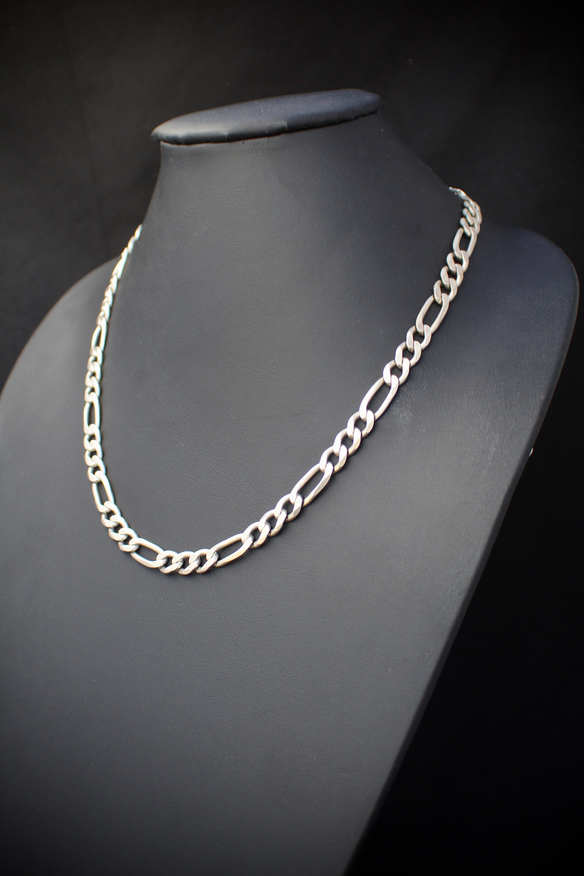 22 sterling silver figaro chain outlet