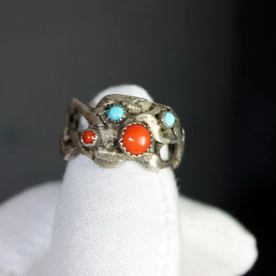 Native American Ring: Large Rustic Sterling Silve… - image 1