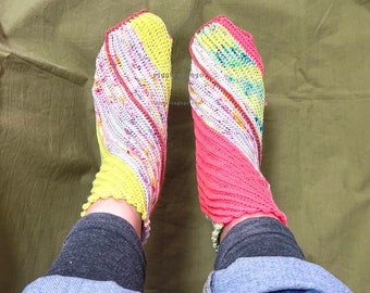 Crochet Spiral socks pattern, PDF download crochet tutorial