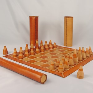 Juego de ajedrez y damas de cuero de viaje, juego de ajedrez enrollado.