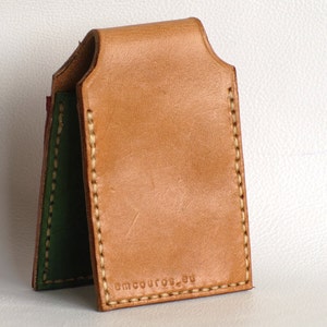 tarjetero de cuero met 3 bolsillos
