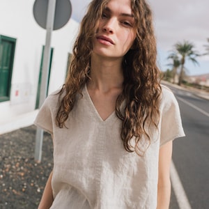Boxy linen top MALTA / linen top / v neck / short sleeve linen top / linen blouse