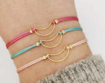 Moon Bracelet, Crescent moon charm, Adjustable string bracelet, Minimalist moon bracelet, Celestial bracelet, Friendship bracelet, Gift Her