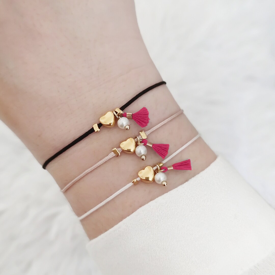 Tiny Gold Heart Bracelet, Macramé String Bracelet, Heart Friendship Bracelet, Adjustable Cord