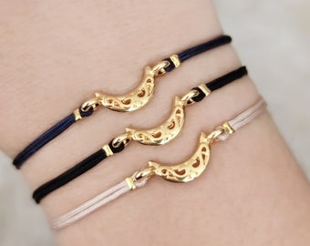 Gold Crescent moon bracelet, Adjustable cord bracelet, Moon wish friendship bracelet, celestial jewelry, gift for her, stocking filler