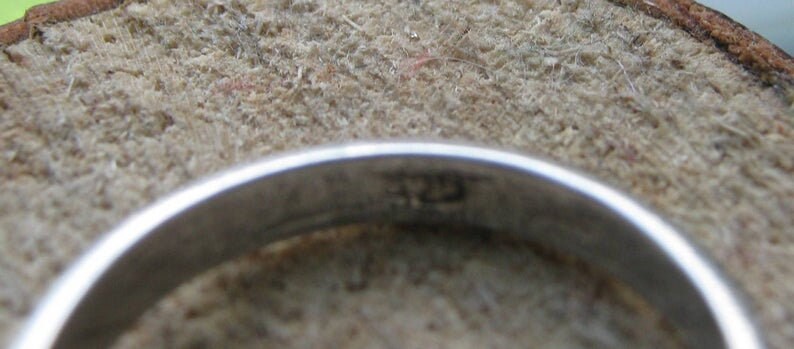 Vintage Sterling Silver Ladies Ring with Round Purple Cabochon Stone Sunburst Style Size 7