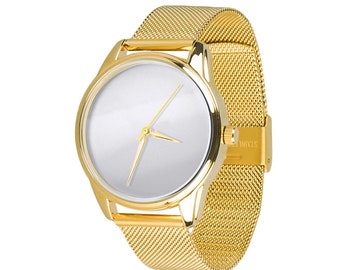 Womens Vintage Tourneau Wrist Watch in Solid 14K Yellow Gold  display picture 1