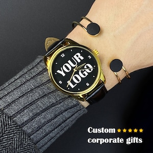 Reloj de pulsera personalizable con logotipo impreso. Regalos promocionales para foros, ferias y eventos. Recuerdos promocionales personalizados: relojes de pulsera