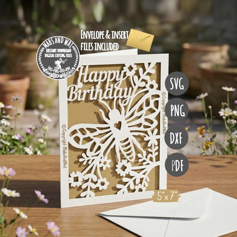 Cartão de aniversário com abelha - Arquivo de corte digital em SVG, PNG, DXF e PDF / Cartão de aniversário com abelha / Cartão de aniversário floral com abelha / Cartão de aniversário com flores silvestres / Amante de abelhas imagem 1