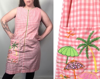 Vintage 60s Plus Size Bright Pink Gingham House Dress With Vacation Beach Theme Applique Pocket Size XL