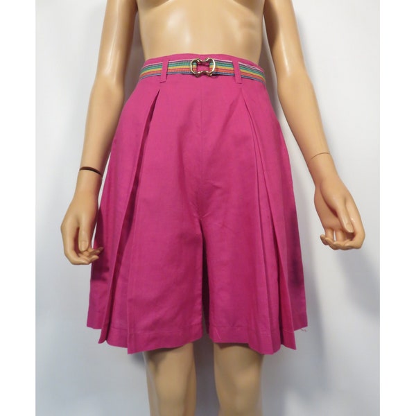 Vintage 90s Barbie Fuchsia Pink High Waist Pleat Front Mom Shorts Size 26 Waist
