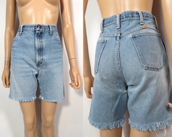 Vintage 80s/90s Pantalones cortos de mezclilla perfectamente desgastados Hecho en EE. UU. Talla 30 Cintura