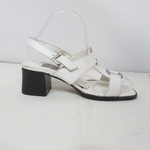 Vintage 90s Does 60s Mod White Leather Block Heel Sandals Size 6.5 image 4