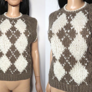 Vintage 80s/90s Argyle Hand Knit Taupe Sweater Vest Size S image 1