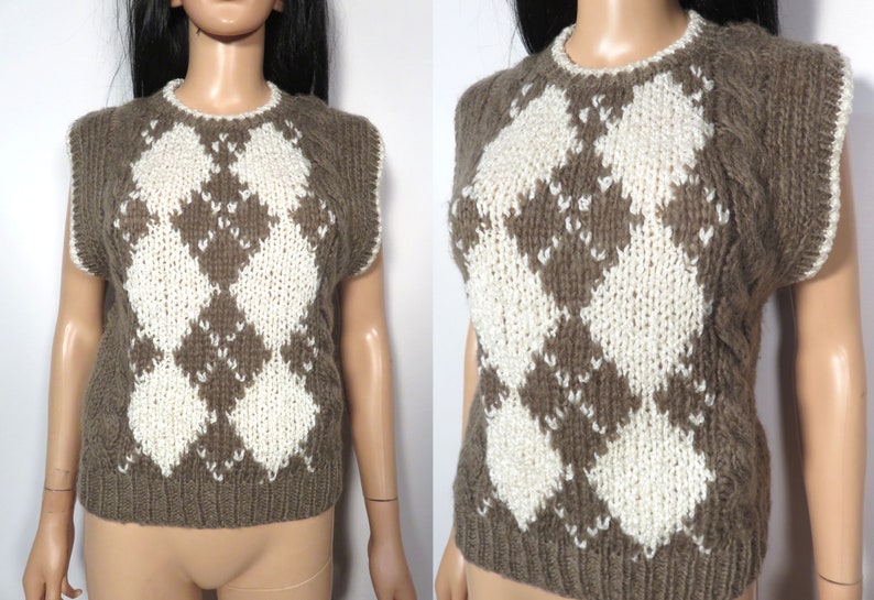 Vintage 80s/90s Argyle Hand Knit Taupe Sweater Vest Size S image 1