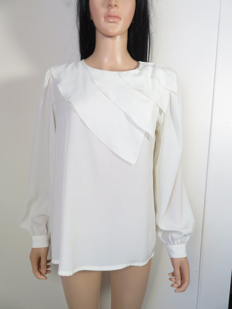 Vintage 80s90s Ivory Lightweight Tiered Collar Blouse Size 12 L