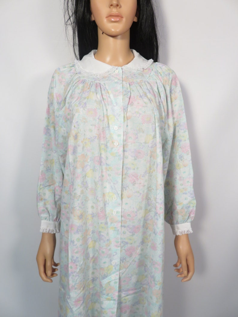 Vintage 80s Pastel Spring Floral Peter Pan Collar Button Front Nightgown Dress Made In USA Size S/M image 6