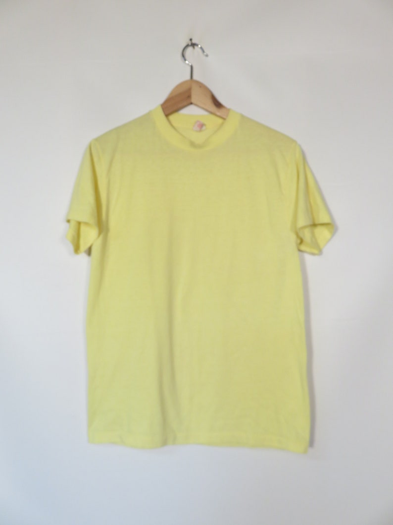 Vintage 70s Super Soft Worn In Pastel Yellow Tshirt Made In USA Size M image 2
