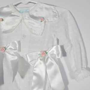 Vintage 80s Baby Girls Satin Petal Collar And Bows Onesie Made In USA Size M 0-3M image 3