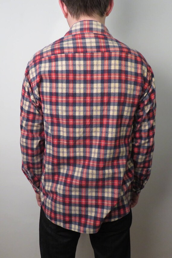 Vintage 60s/70s Plaid Flannel Size M/L - image 5