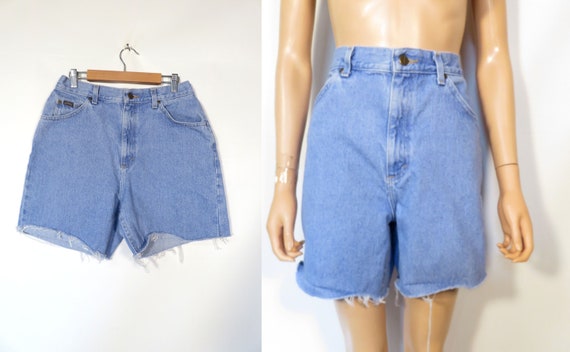 Vintage 90s High Waist Denim Cut Off Shorts Size … - image 1