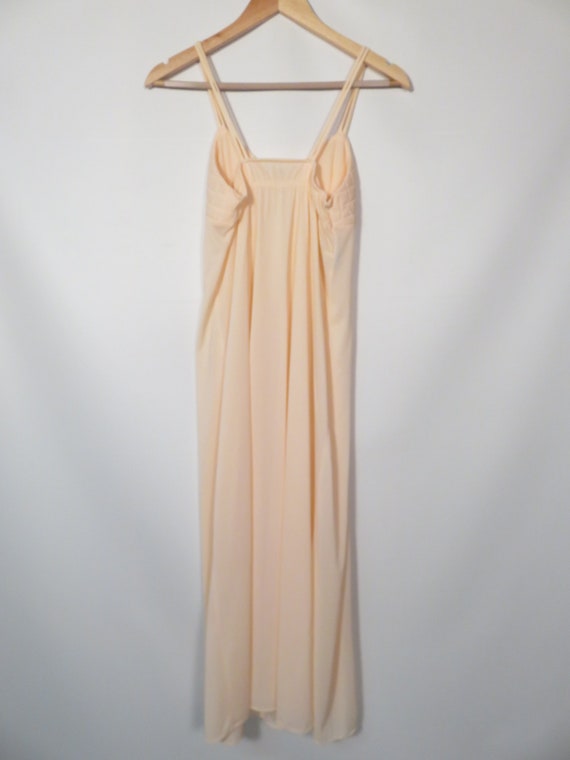 Vintage 70s Peach Nightgown Maxi Slip Dress With … - image 4