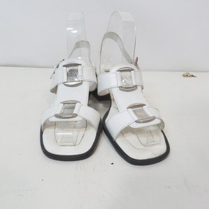 Vintage 90s Does 60s Mod White Leather Block Heel Sandals Size 6.5 image 2