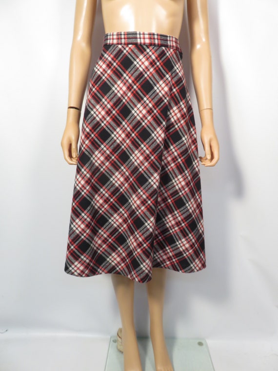 Vintage 70s Black Red And White Plaid High Waist … - image 6
