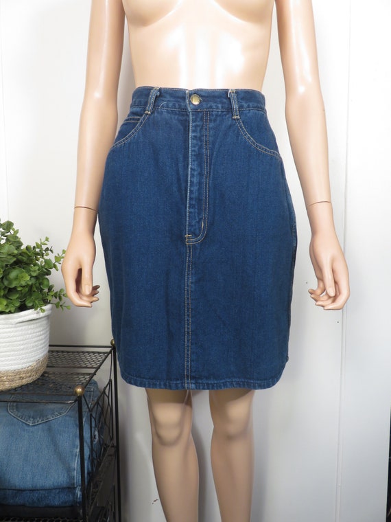 Vintage 80s Classic Denim Mini Skirt Size S 26 Wa… - image 4