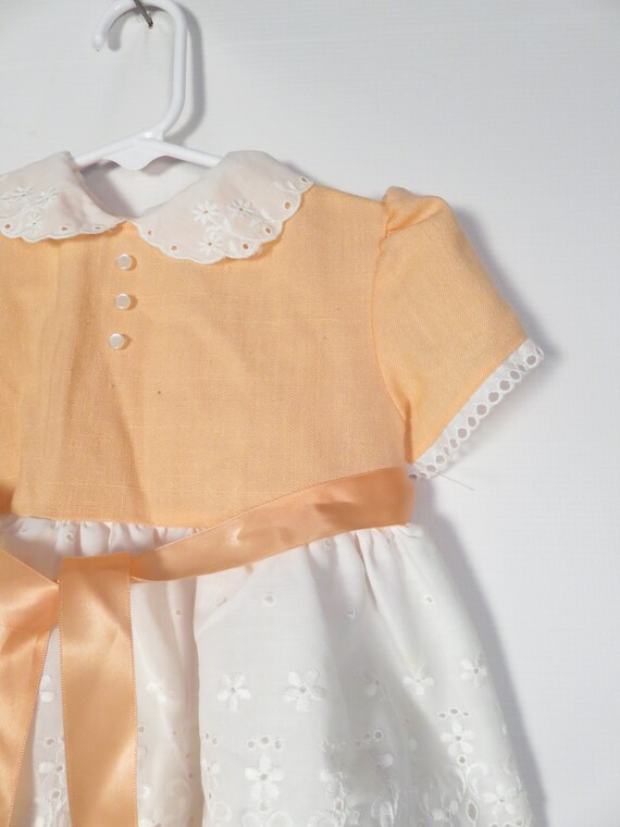 Vintage 70s Girls Apricot 2 Tier Eyelet Lace Pete… - image 3