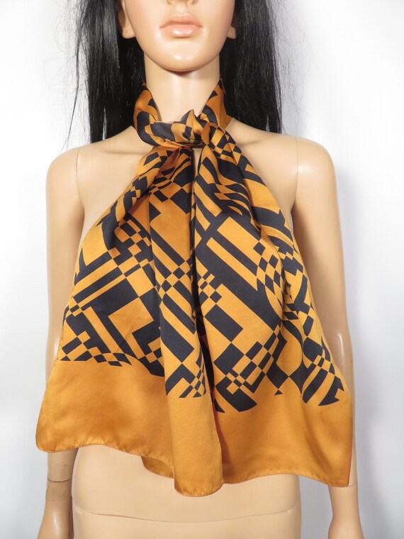 Vintage 60s/70s Oblong Op Art Made In Italy Scarf - image 9