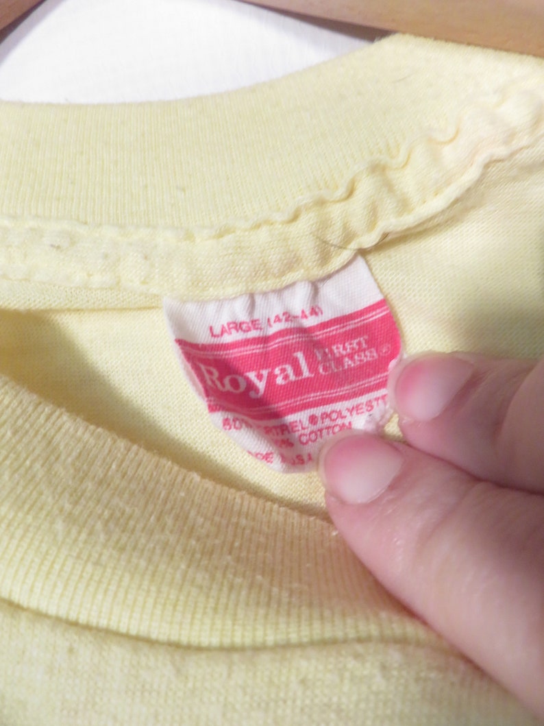 Vintage 70s Super Soft Worn In Pastel Yellow Tshirt Made In USA Size M image 4