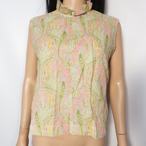 Vintage 60s Neon Paisley Ruffle Frilly Collar Button Back Lightweight Top Size M/L image 7