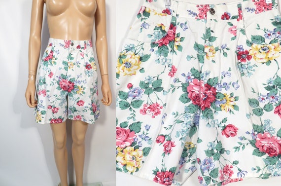 Vintage 90s Floral Cotton High Waist Shorts Made … - image 1