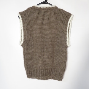 Vintage 80s/90s Argyle Hand Knit Taupe Sweater Vest Size S image 4