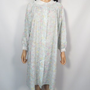 Vintage 80s Pastel Spring Floral Peter Pan Collar Button Front Nightgown Dress Made In USA Size S/M image 7