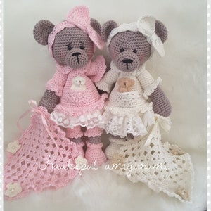 bear Rina in Dutch, English and Deutsch