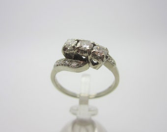 18k White Gold Diamond Ring, Round Cut Diamond Ring, Vintage Engagement Ring, White Gold Antique Wedding Ring