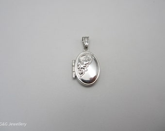 10K White Gold Ladies Locket, Oval Gold Locket, Picture Locket, Designed Locket, Vintage Locket, Antique Style Locket